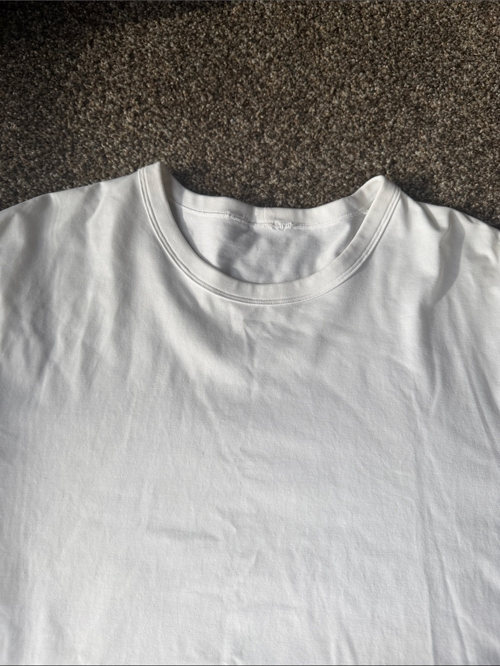 lululemon athletica White Short Sleeve Crew Tee - Picture 3 of 4